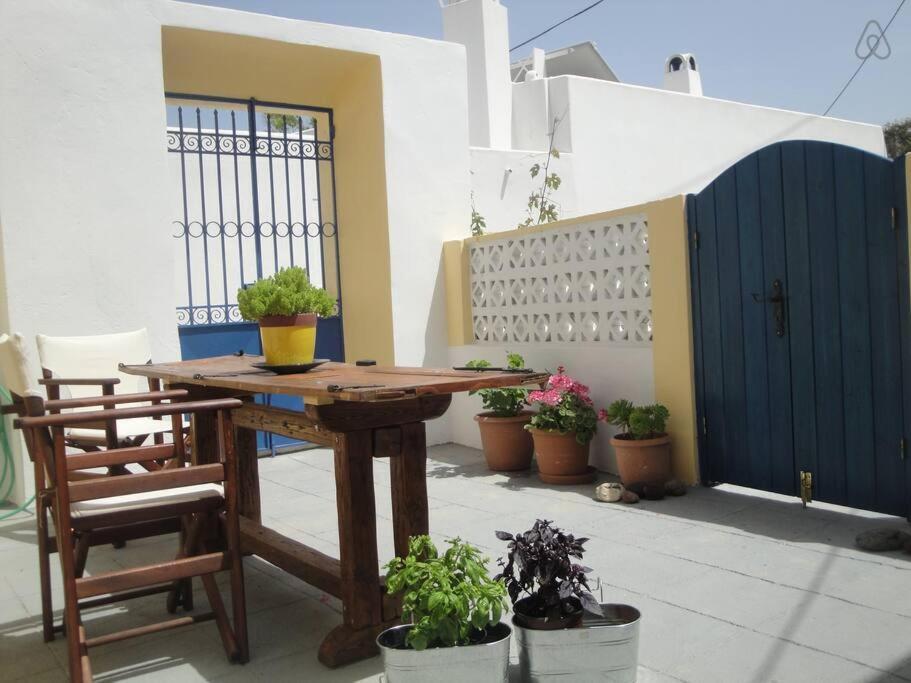 Calderimi Traditional Houses Fira  Extérieur photo